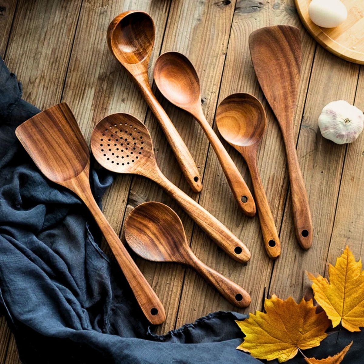 natural teak utensils set